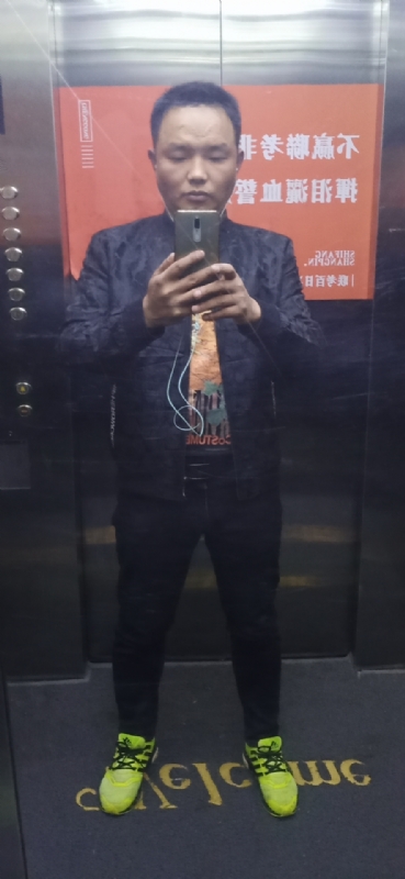 迷失自我的第一张照片--汕头相亲服务中心