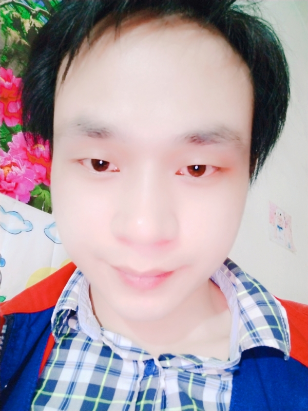 真心交友的第一张照片--汕头相亲服务中心