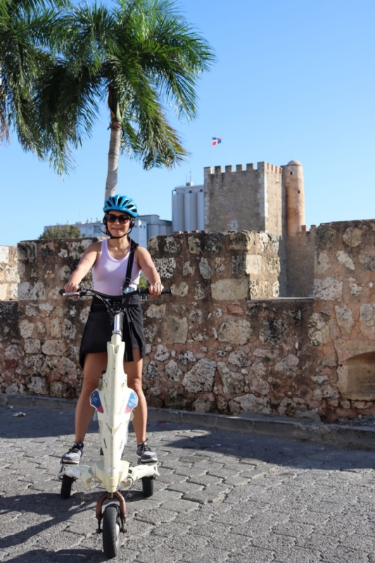 Happy的第一张照片--汕头相亲服务中心