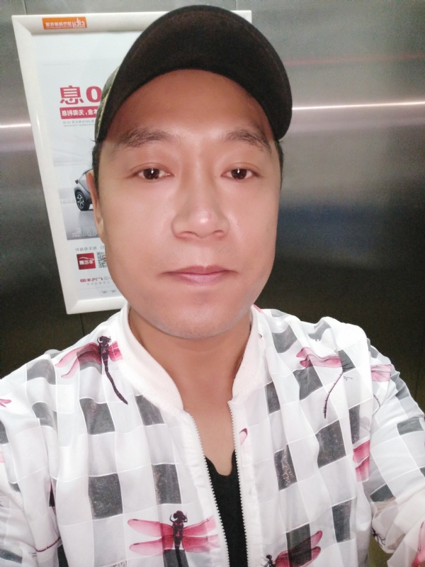 hainy的第一张照片--汕头相亲服务中心