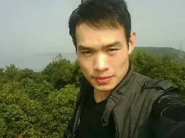 明镜的第二张照片--汕头相亲服务中心