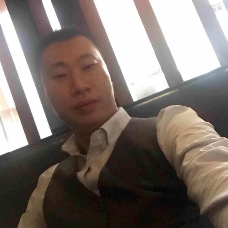 陈威的第一张照片--汕头相亲服务中心