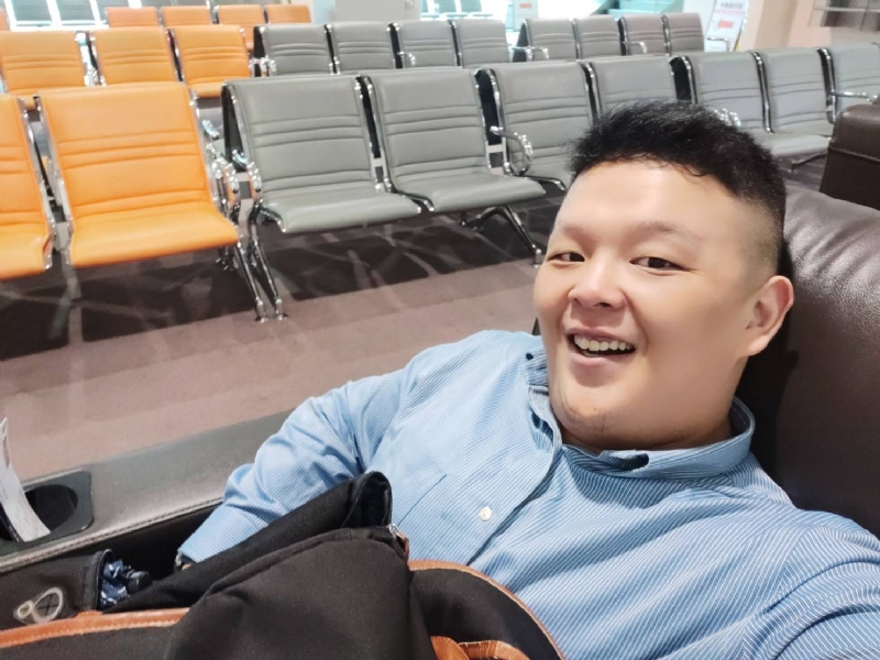 hu的第一张照片--汕头相亲服务中心