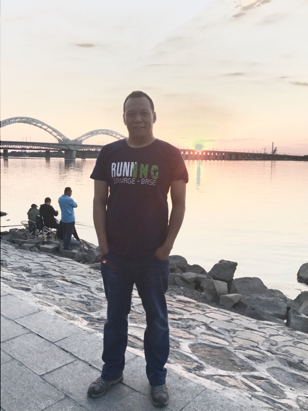 海天一色的第一张照片--汕头相亲服务中心