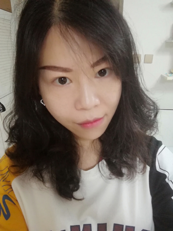 帛曳的第一张照片--汕头相亲服务中心