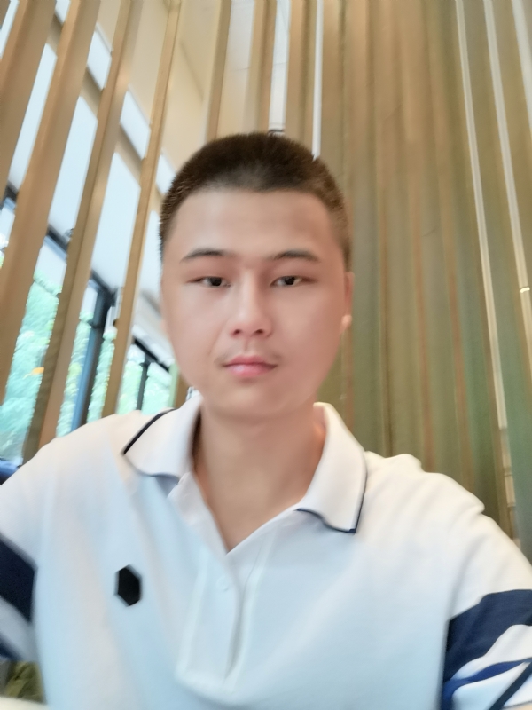 张少少的第一张照片--汕头相亲服务中心