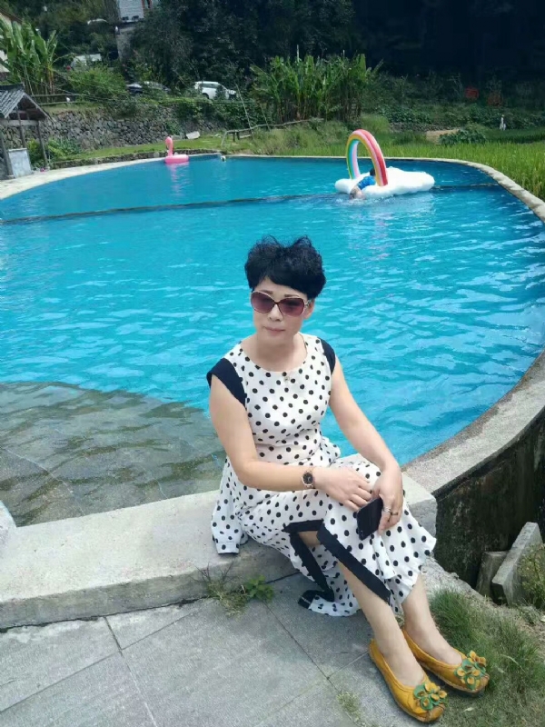 守望幸福的第一张照片--汕头相亲服务中心