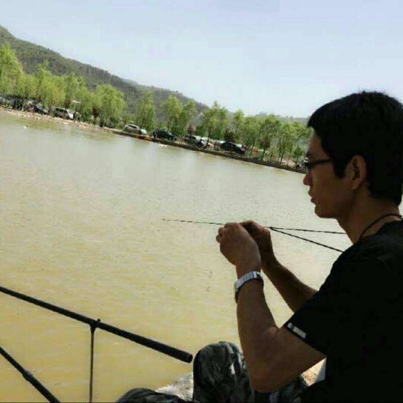 存在的第一张照片--汕头相亲服务中心