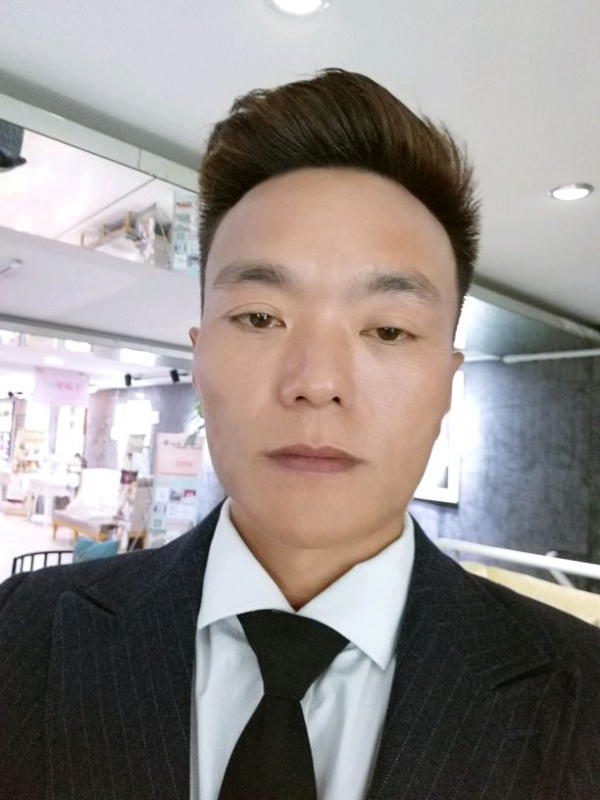 醉酒的蝴蝶的第一张照片--汕头相亲服务中心