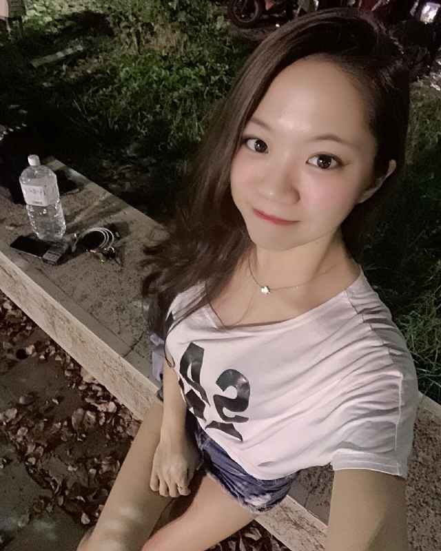 欣欣的第一张照片--汕头相亲服务中心