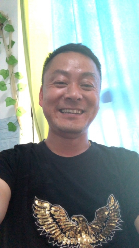 大海的第一张照片--汕头相亲服务中心