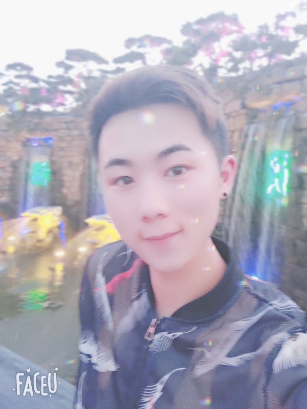 迷軍的第二张照片--汕头相亲服务中心