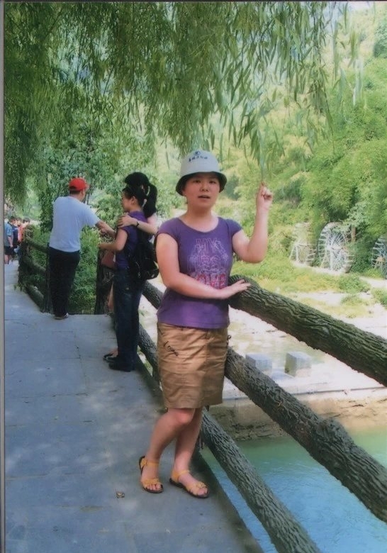 小家碧玉19的第二张照片--汕头相亲服务中心