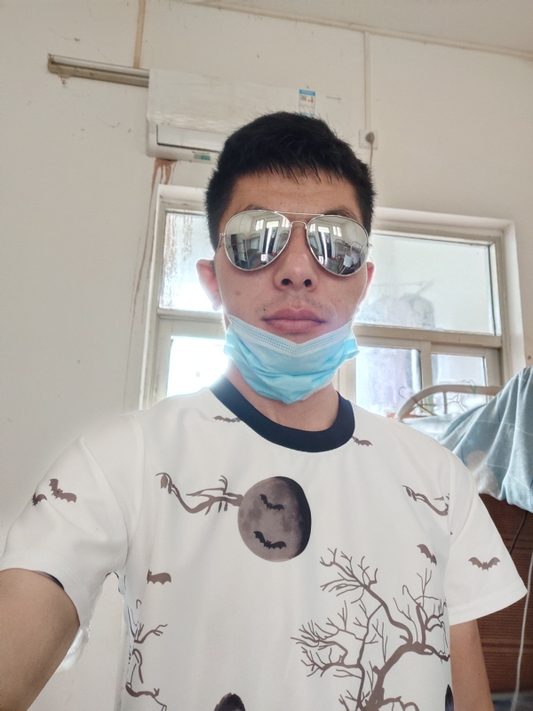 馨荣的第二张照片--汕头相亲服务中心