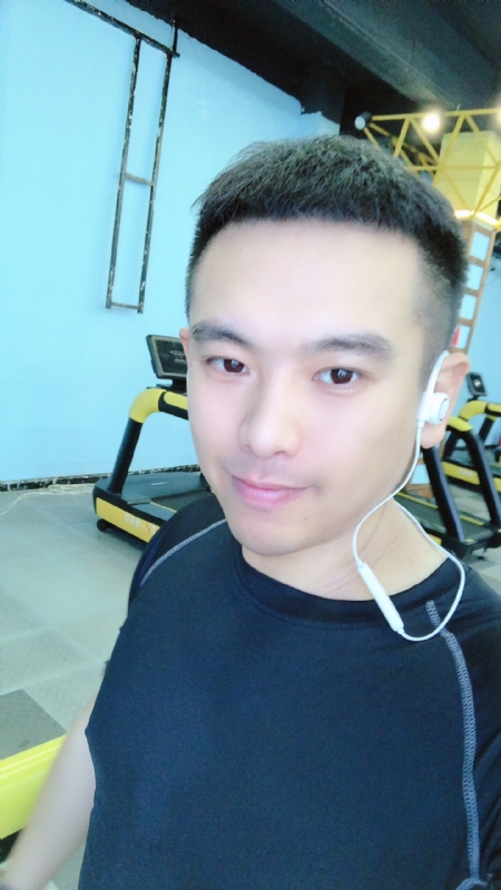 紫色天蝎的第一张照片--汕头相亲服务中心