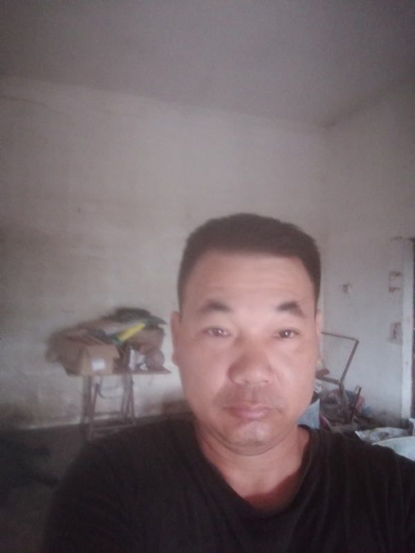 有缘相棸的第一张照片--汕头相亲服务中心