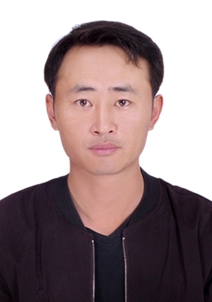 淡漠痕的第二张照片--汕头相亲服务中心