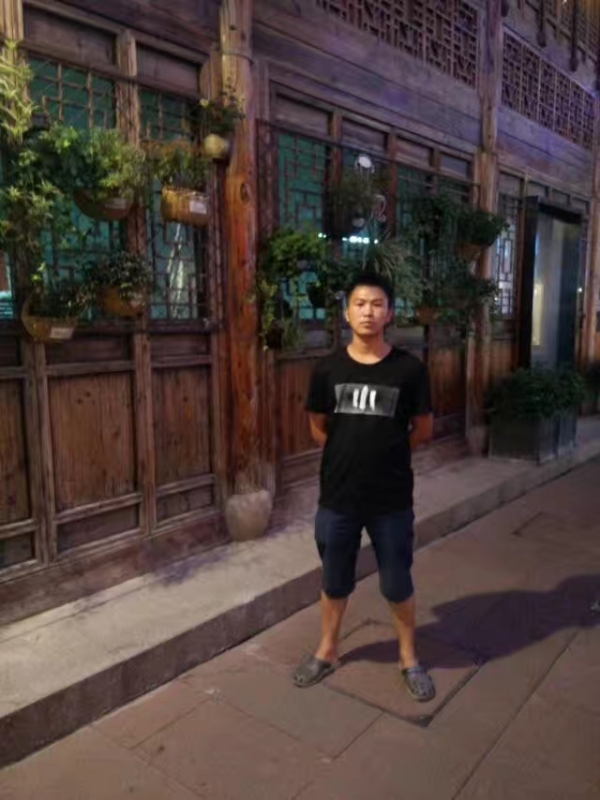 回忆的第一张照片--汕头相亲服务中心