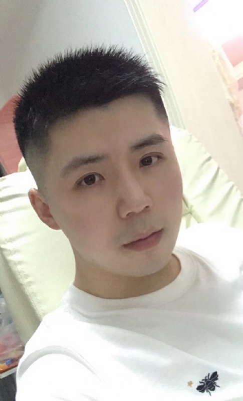 阿信的第一张照片--汕头相亲服务中心