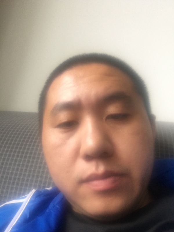 人间不值得的第三张照片--汕头相亲服务中心