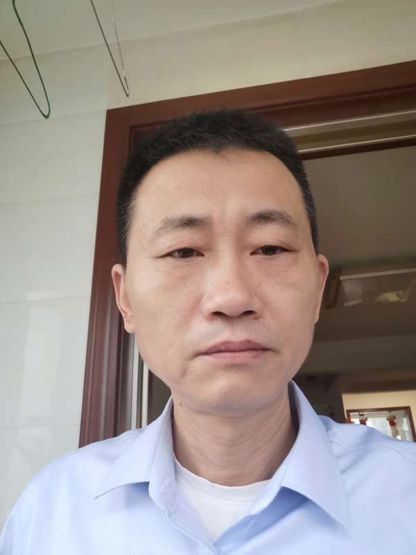 开心每一天的第一张照片--汕头相亲服务中心