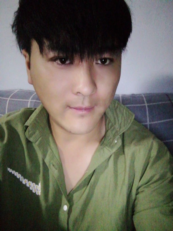 舍不得的第一张照片--汕头相亲服务中心