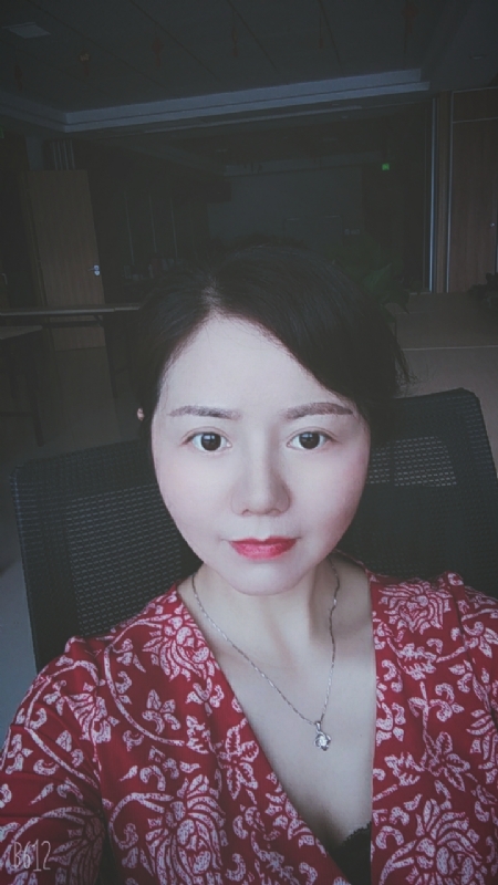 舞月飘雪的第三张照片--汕头相亲服务中心