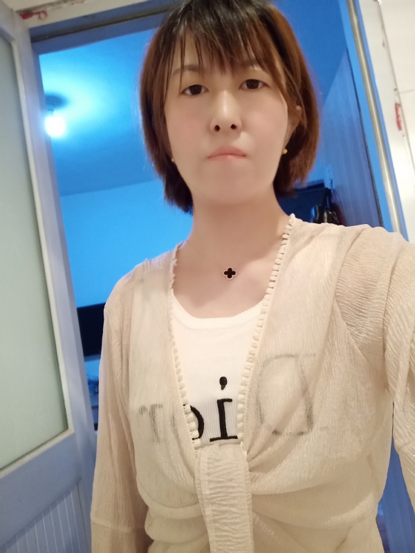 芬儿的第三张照片--汕头相亲服务中心