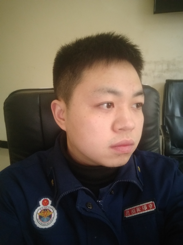 訫尘的第三张照片--汕头相亲服务中心