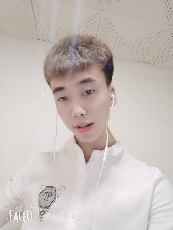 晚枫的第一张照片--汕头相亲服务中心