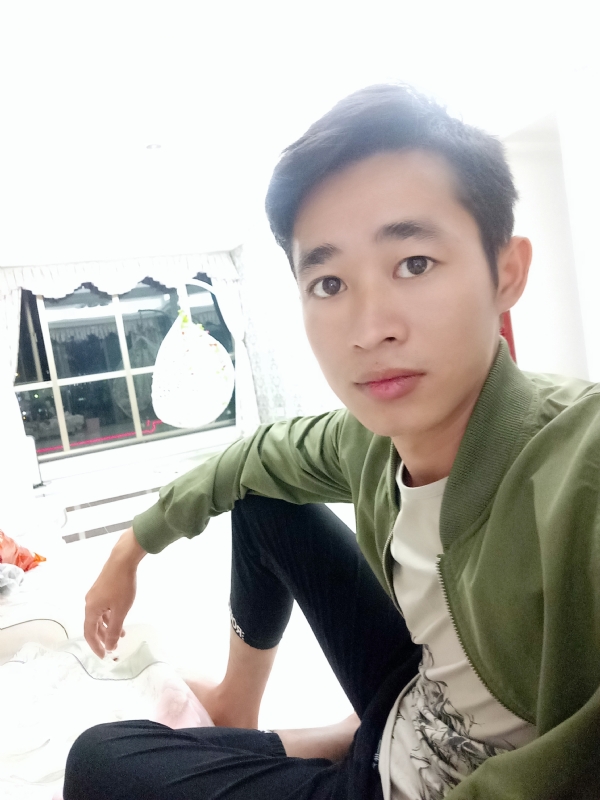 风中飞沙的第一张照片--汕头相亲服务中心