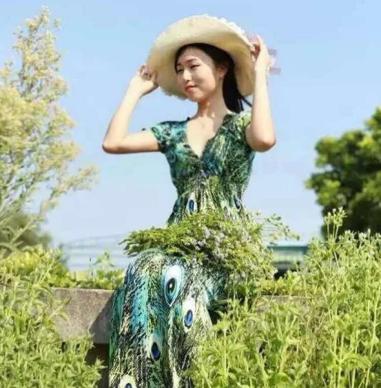 ViviQueen的第四张照片--汕头相亲服务中心