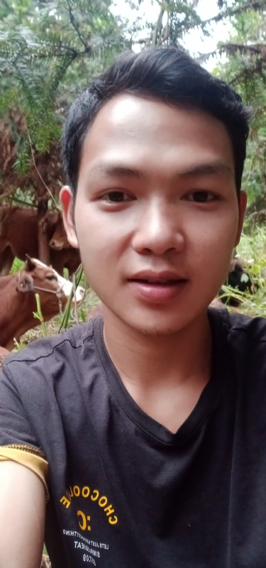 等AI的第一张照片--汕头相亲服务中心