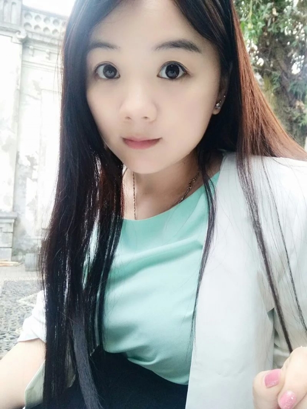 钟情的第一张照片--汕头相亲服务中心