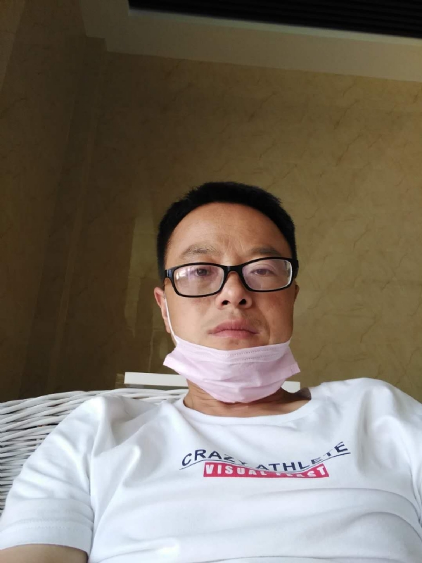 小马奔腾的第一张照片--汕头相亲服务中心