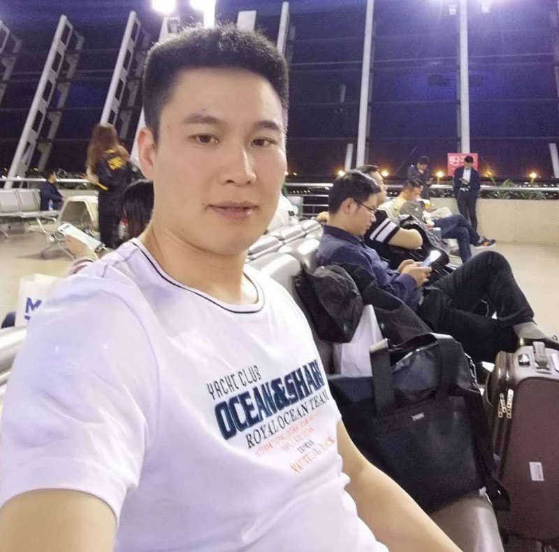 阳光灿烂的第一张照片--汕头相亲服务中心