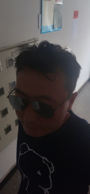 长腿欧巴的第一张照片--汕头相亲服务中心