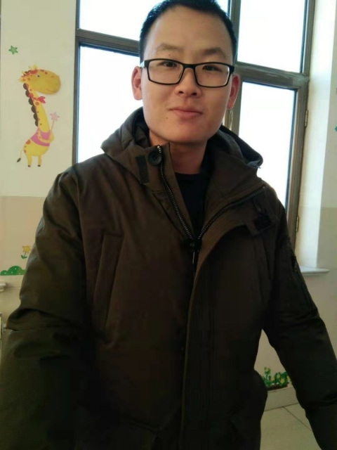 品上男人的第一张照片--汕头相亲服务中心