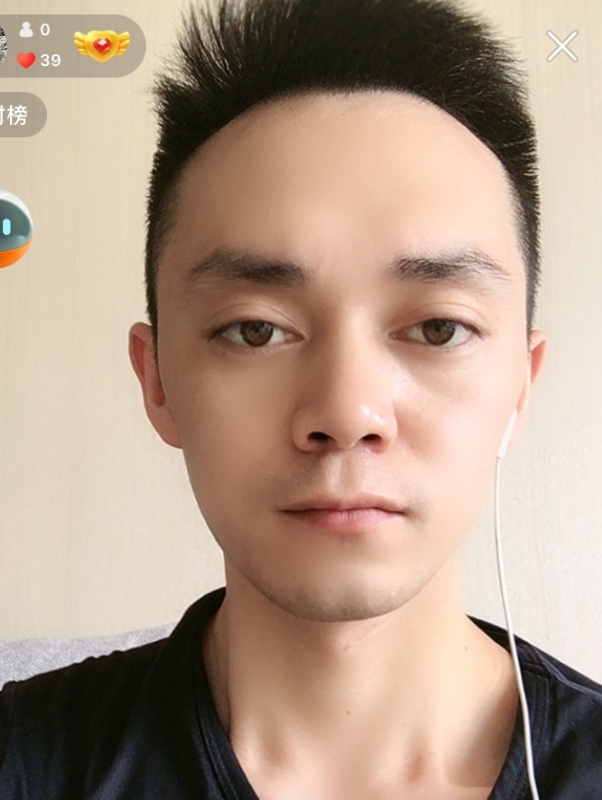 游爽的第一张照片--汕头相亲服务中心