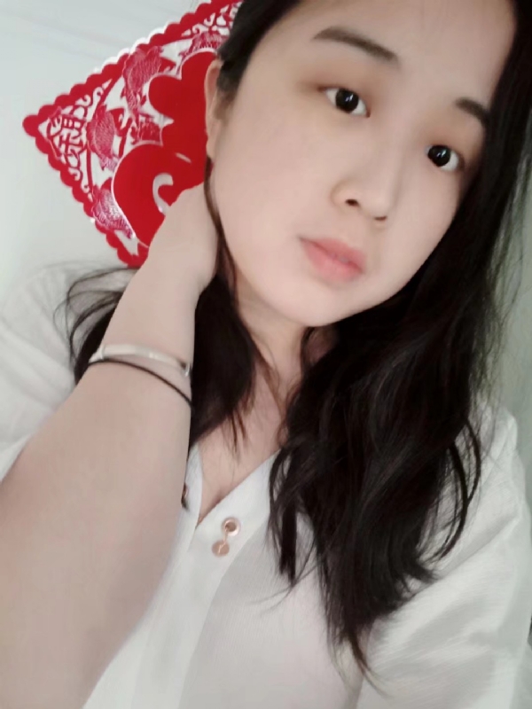 百合的第一张照片--汕头相亲服务中心