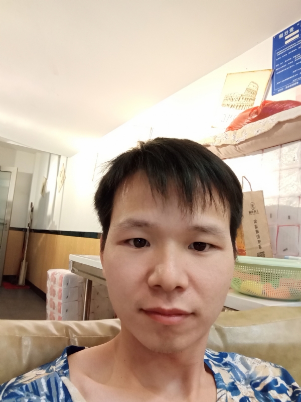 万里无云的第一张照片--汕头相亲服务中心