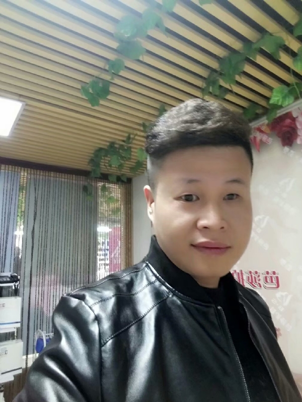 萧郎的第一张照片--汕头相亲服务中心