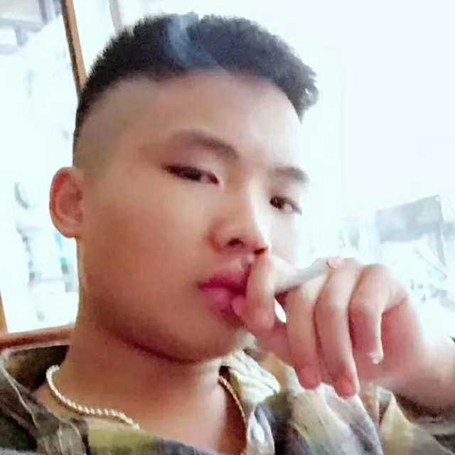 比比曾_的第一张照片--汕头相亲服务中心