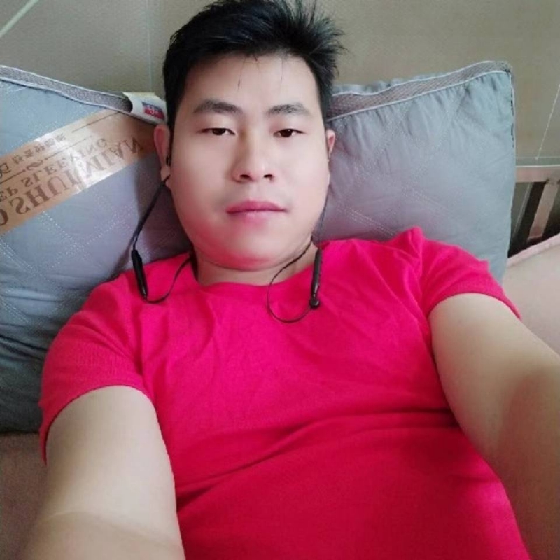 李强的第一张照片--汕头相亲服务中心