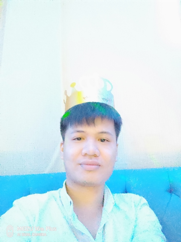 寻找另一半的第一张照片--汕头相亲服务中心