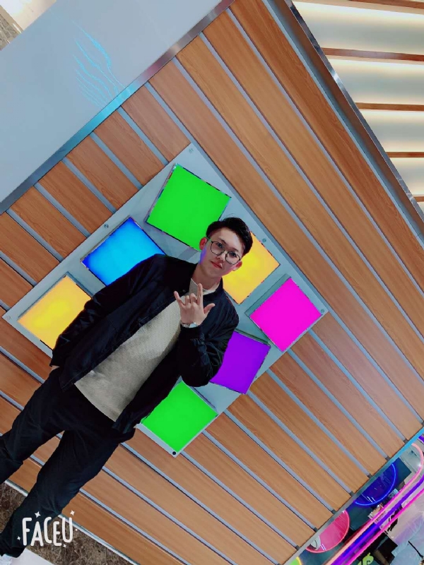 陪伴是最长情的告白的第一张照片--汕头相亲服务中心