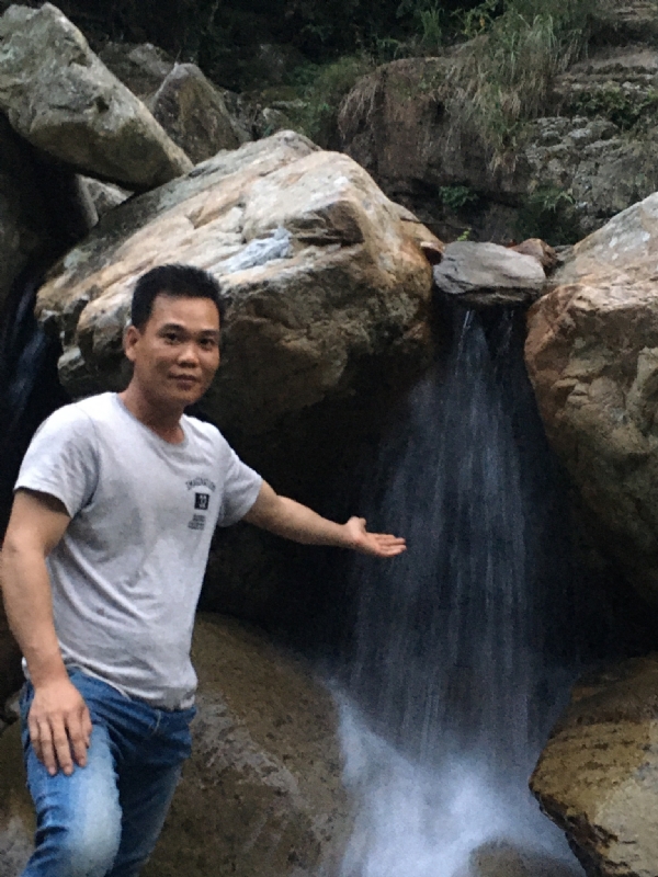 Luang少的第三张照片--汕头相亲服务中心