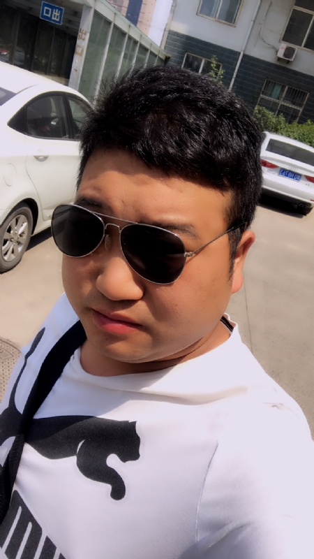 杨志强的第二张照片--汕头相亲服务中心