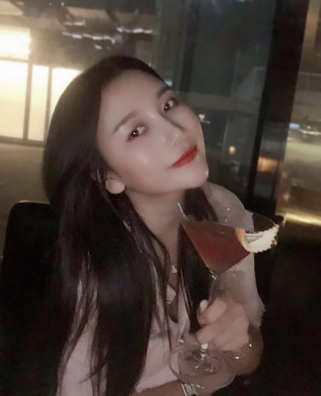 嫣然的第一张照片--汕头相亲服务中心