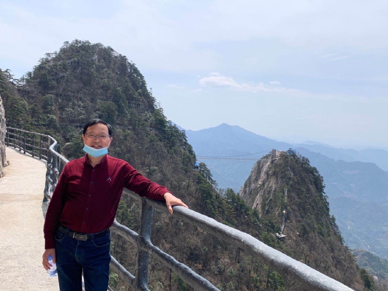 T69的第一张照片--汕头相亲服务中心